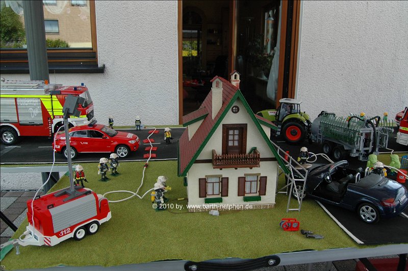 Feuerwehrtisch_100606 011_prot.jpg